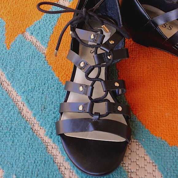 Guess Gladiator Sandals Roman Sandals - Picture 2 of 7